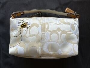 Coach Vintage Bumble Bee Demi Pouch Optic C Bag 7440